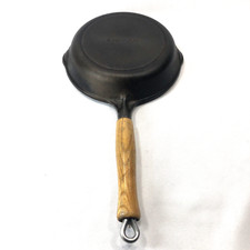 VTG Cast Iron Skillet #6 Wood Handle 8 Inches picture