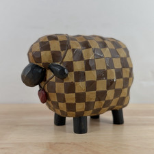 Vtg Suzi Skoglund Checkered Sheep Ewe Figurine Heart Necklace Lamb Resin Farm picture