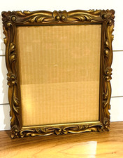 Vtg 1972 IIC USA Picture Photo Frame Faux Carved Wood Gold Ornate Baroque 8x10 picture