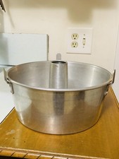 Vintage Mirro Aluminum 2 Piece Round Silver Angel Food Tube Cake Pan Made in USA picture