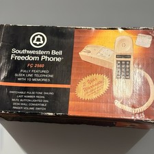 VINTAGE Red Southwestern Bell Freedom Phone FC 2560 Sleek Line Telephone NEW NOS picture