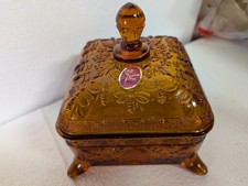 RARE Hard To Find Vintage FLARE SPLAY FOOTED Tiara Indiana Amber Honey Bee Box picture